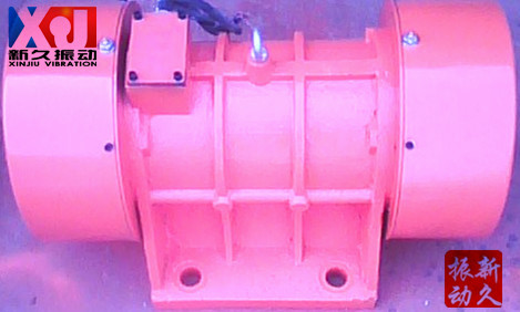 振動電機(jī) 振動電機(jī)