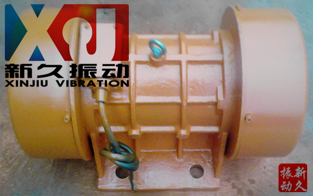 振動(dòng)電機(jī) 振動(dòng)電機(jī)