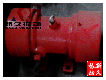 振動電機(jī) 振動電機(jī)