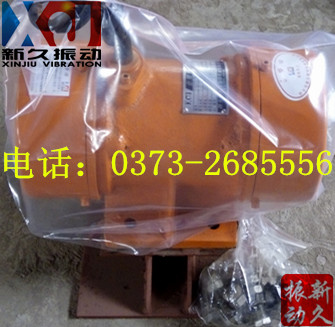 倉壁振動器 倉壁振動器